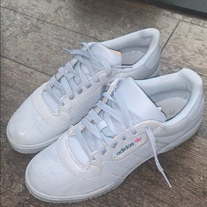 Yeezy Calabasas Powerphase Grey Boys 5.5/W 7.5
